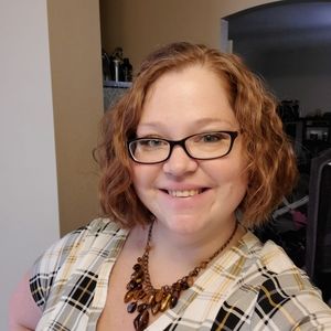 Meet your Posher, Lyndsey